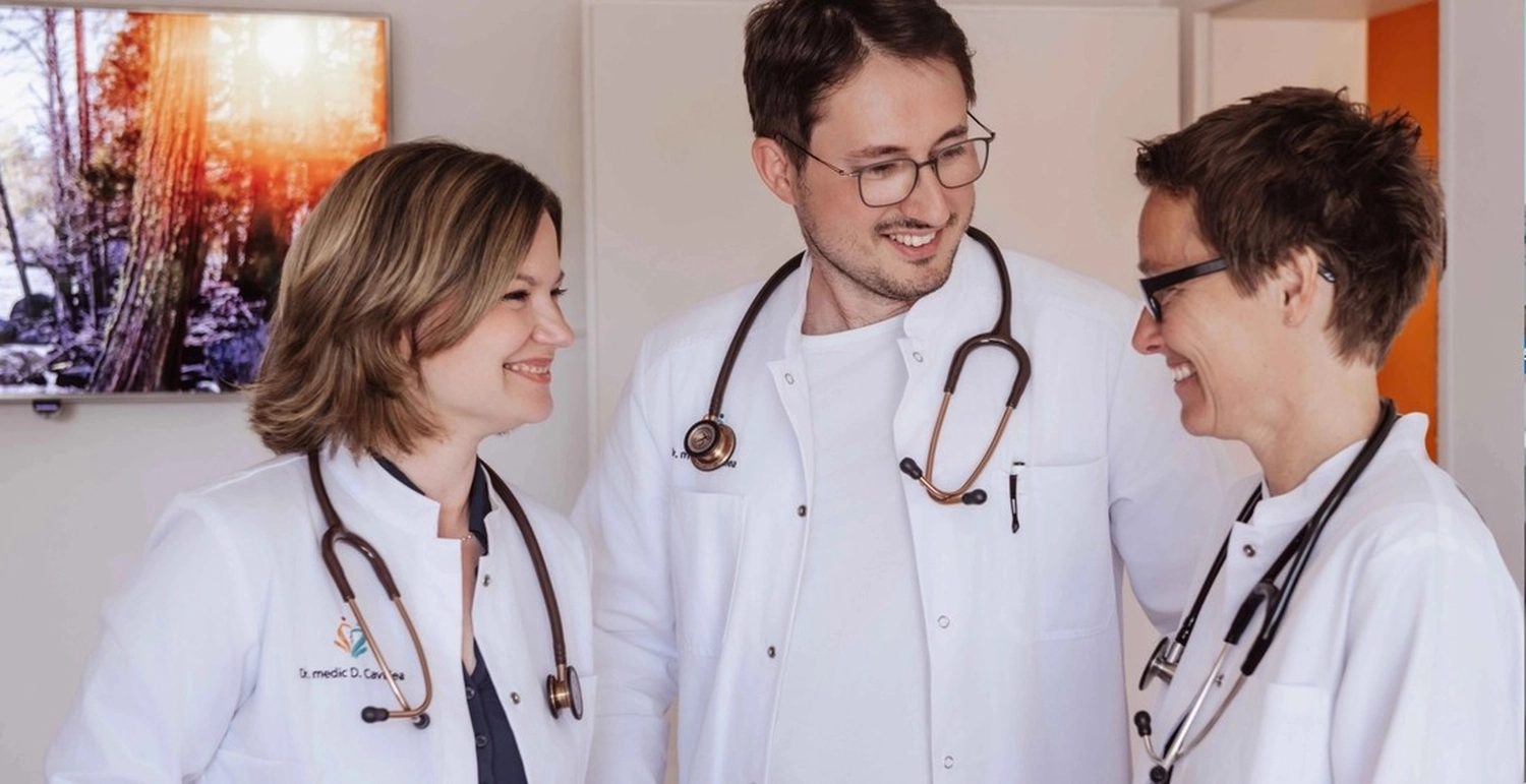 Rumeln - Facharzt für Innere Medizin und Intensivmedizin -Ärzte Gruppenbild